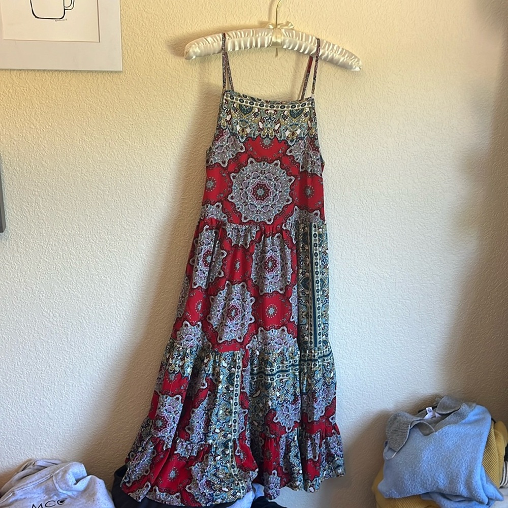 Patterned Midi Dress - Flowy!